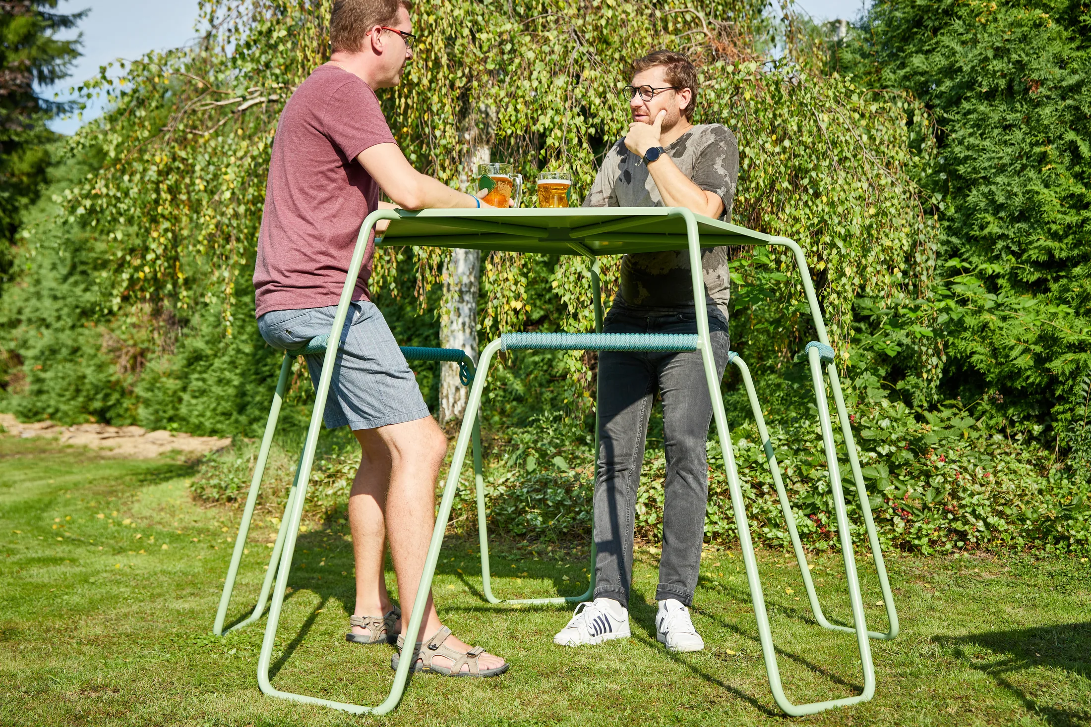 Cocktail table collection Muselet, městský mobiliář a venkovní nábytek, průmyslový a produktový design. ing. arch. Pavla Tylichová