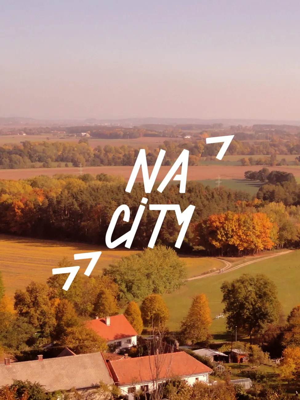 grafika Nacity s krajinou a logem